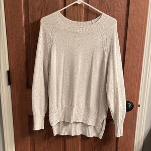 Old Navy Cream Speckled Crewneck Sweater